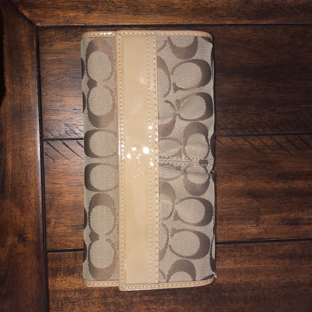 Coach wallet
